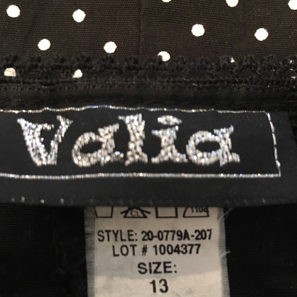 Black skirt with tiny white polkadots - Picture 4 of 4